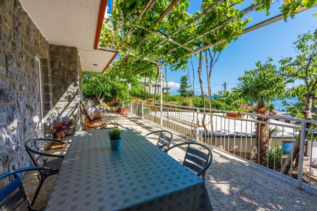Apartment Leo Nona Novi Vinodolski Exterior photo
